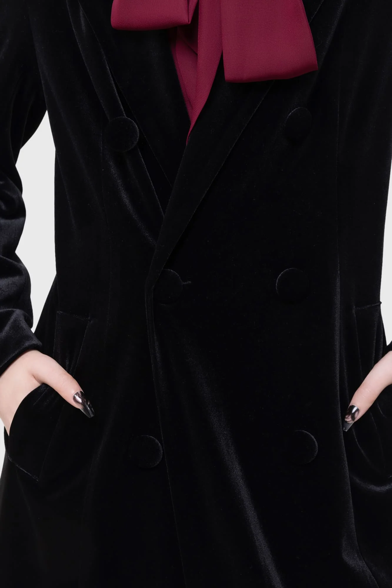 Shadowborne Coat - Image 5